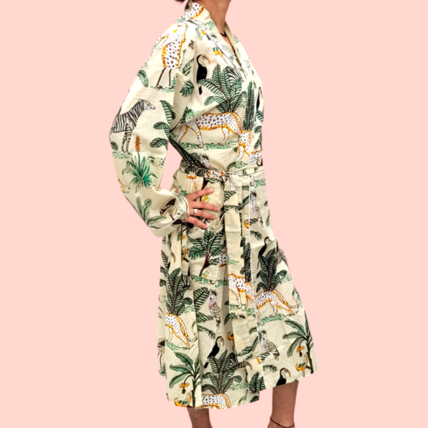 Indulge in comfort and style with our premium 100% cotton Kimono-inspired dressing gown. Made of soft organic cotton, this chic robe comes with a belt making it a great gift choice too